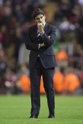 Aitor Karanka, Middlesbrough manager looks nervous during penalties - Liverpool vs. Middlesbrough - Capital One League Cup - Anfield - Liverpool - 23 09 2014 Pic Philip Oldham Sportimage EDITORIAL USE ONLY. No use with unauthorised audio, video, data, fixture lists, club league logos or live services. Online in-match use limited to 120 images, no video emulation. No use in betting, games or single club league player publications.