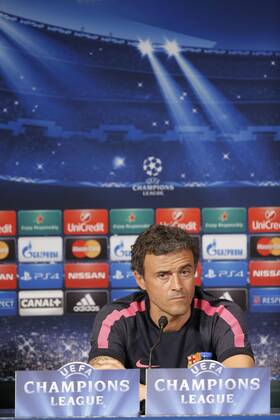 Luis Enrique (coach FC Barcelona) FOOTBALL : Press conference FC Barcelona at Parc des Princes - Paris - 29 09 2014 StephaneAllaman Panoramic 