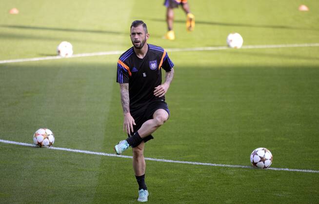 Steven Defour of RSC Anderlecht Training RSC Anderlecht - 30 09 2014 xPhotoNewsx 