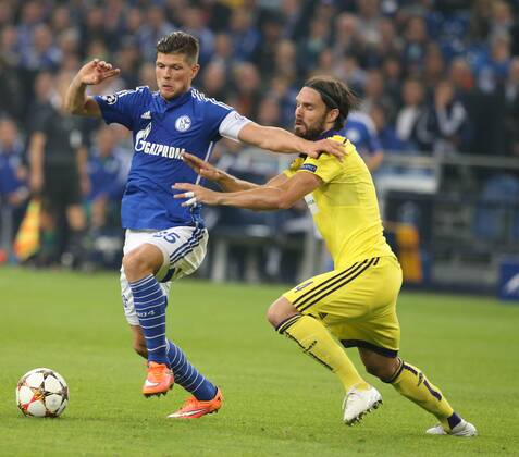 Gelsenkirchen, Fussball Herren, UEFA Champions League, Saison 2014 2015, Spieltag 3, Gruppe G, FC Schalke 04 gegen NK Maribor, FC Schalke 04 vs NK Maribor,30.09.2014, Stadion Gelsenkirchen, Klaas Jan Huntelaar, S04, marko suler,