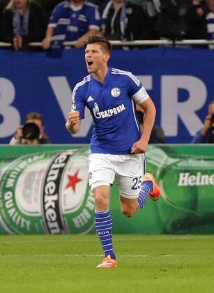 30.09.2014, xovx, Fussball Champions League, FC Schalke 04 - NK Maribor, Jubel bei Klaas-Jan Huntelaar (FC Schalke 04) nach dem Tor zum 1:1, Freisteller.