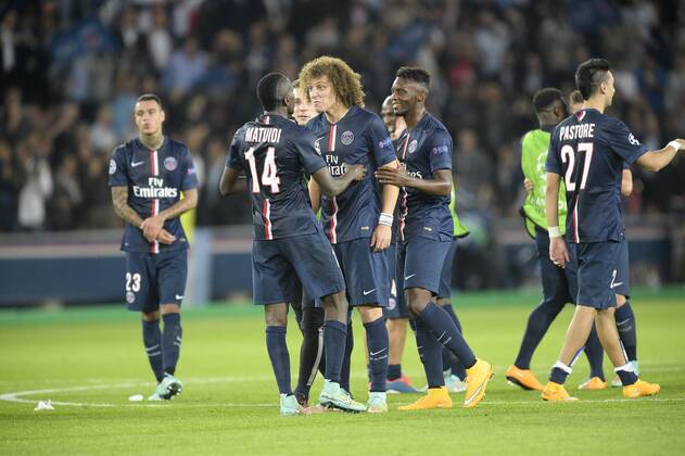 Jubels joueurs parisiens en fin de match David Luiz (PSG) Blaise Matuidi (PSG) Paris St. Germain PSG - FC Barcelona (Barca) xJBAutissierx 