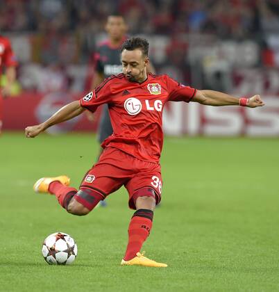 01.10.2014, Fussball Champions League Vorrunde 2. Spieltag, in der BayArena Leverkusen: Bayer Leverkusen - Benfica Lissabon, Karim Bellarabi (Bayer 04 Leverkusen) am Ball. 