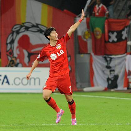 Torschütze Heung Min Son ( Bayer 04 Leverkusen ) jubelt über seinen Treffer zum 2 : 0. 01.10.2014 --- Fussball --- Champions League --- Bayer 04 Leverkusen vs Benfica Lissabon, EP_TTL