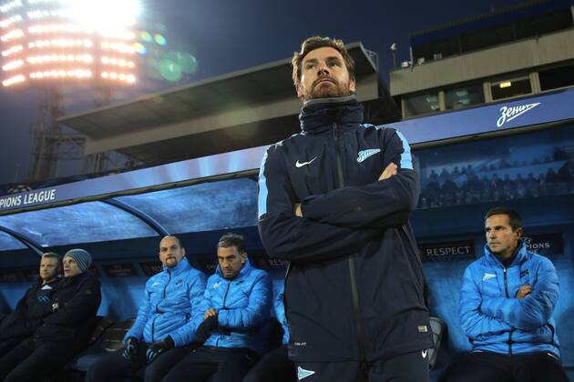ST PETERSBURG, RUSSIA. OCTOBER 1, 2014. Zenit s head coach Andre Villas Boas watches action in a UEFA Champions League Round 2 Group C football match between Monaco and Zenit St Petersburg at Petrovsky Stadium. The game ended in a 0-0 draw. Ruslan Shamukov TASS  RE150B8B