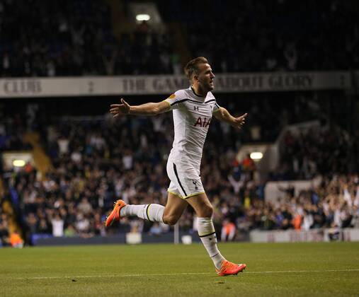 Tottenham s Harry Kane celebrates scoring his sides opening goal - Europa League - Tottenham Hotspur vs Besiktas - White Hart Lane - England - 2nd October 2014 - Picture David Klein Sportimage EDITORIAL USE ONLY. No use with unauthorised audio, video, data, fixture lists, club league logos or live services. Online in-match use limited to 120 images, no video emulation. No use in betting, games or single club league player publications.