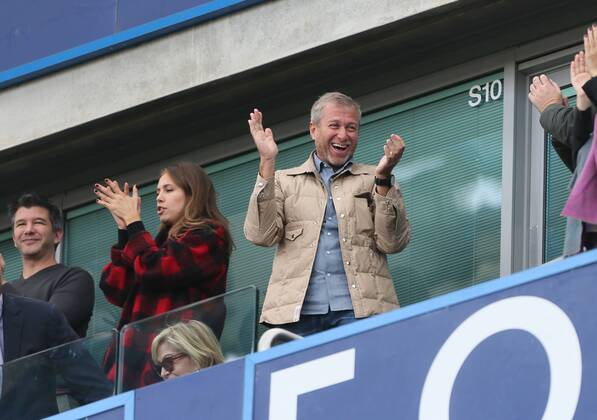 Chelsea s Roman Abramovich celebrates his sides second goal - Barclays Premier League - Chelsea Vs Arsenal - Stamford Bridge - England - 5th October 2014 - EDITORIAL USE ONLY. No use with unauthorised audio, video, data, fixture lists, club league logos or live services. Online in-match use limited to 120 images, no video emulation. No use in betting, games or single club league player publications.