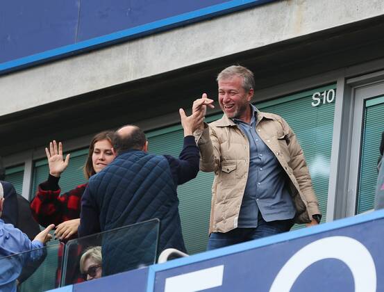 Chelsea s Roman Abramovich celebrates his sides second goal - Barclays Premier League - Chelsea Vs Arsenal - Stamford Bridge - England - 5th October 2014 - EDITORIAL USE ONLY. No use with unauthorised audio, video, data, fixture lists, club league logos or live services. Online in-match use limited to 120 images, no video emulation. No use in betting, games or single club league player publications.