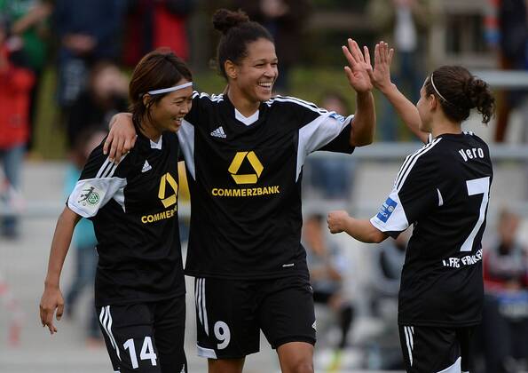 16.10.2014, xjhx, Fussball Champions League, 1.FFC Frankfurt - WFC BIIK-Kazygurt, v.l. Kozue Ando (1.FFC Frankfurt), Celia Sasic (1.FFC Frankfurt), Veronica Boquete (1.FFC Frankfurt) Torjubel, Goal celebration, celebrate the goal 4:0