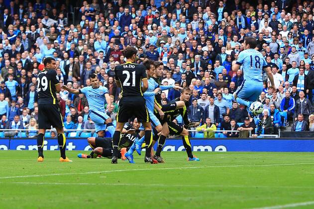 Sergio Kun Aguero of Manchester City scores the opening goal - Manchester City vs. Tottenham Hotspurs - Barclay s Premier League - Etihad Stadium - Manchester - 18 10 2014 EDITORIAL USE ONLY. No use with unauthorised audio, video, data, fixture lists, club league logos or live services. Online in-match use limited to 120 images, no video emulation. No use in betting, games or single club league player publications.