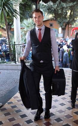 WM 2018 - DFB Nationalspieler in Zivil FUSSBALL CHAMPIONS LEAGUE SAISON 2014 2015 Vorrunde AS Rom - FC Bayern Muenchen 20.10.2014 Ankunft FC Bayern Muenchen im Hotel Parco dei Principi in Rom; Torwart Manuel Neuer 