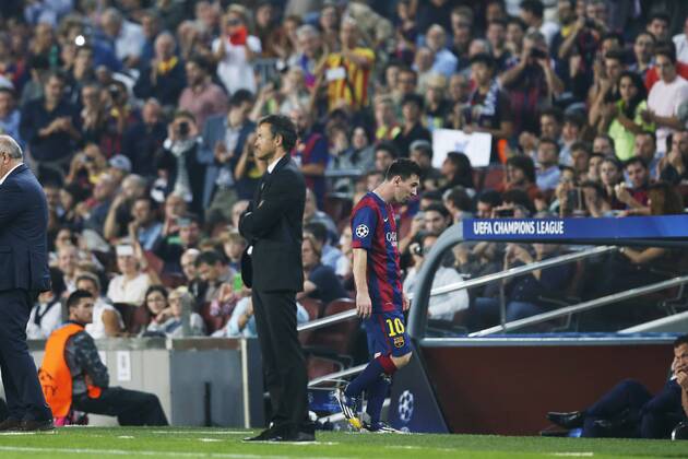 (L-R) Luis Enrique, Lionel Messi (Barcelona), OCTOBER 21, 2014 - Football Soccer : UEFA Champions League Group F match between FC Barcelona 3-1 Ajax at the Camp Nou Stadium in Barcelona, Spain. Noxthirdxpartyxsales  (oqma014384)
