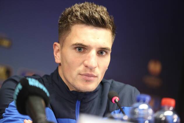 - BRUGGE, BELGIUM: Club s Thomas Meunier pictured at a press conference of Belgian soccer team Club Brugge, Wednesday 22 October 2014, in Brugge. Tomorrow Club Brugge is playing Danish team FC Kobenhavn in the third day of the group stage of the UEFA Europa League competition, in the group B. BRUNOxFAHY 04487013