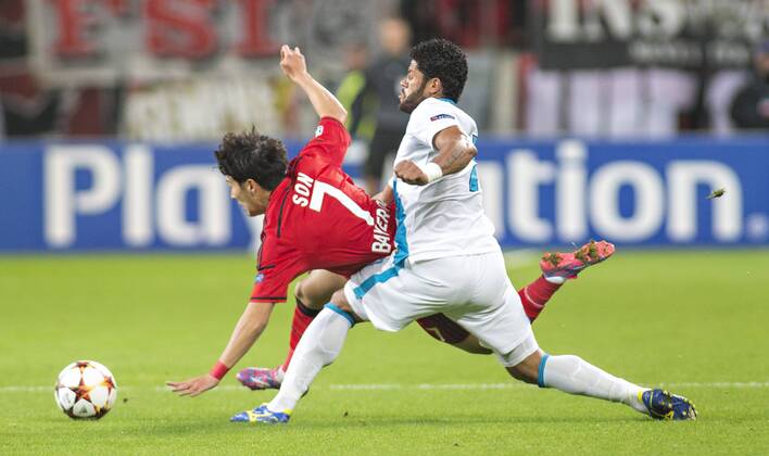 Son Heung-Min (Bayer), Hulk (Zenit) 22.10.2014, Leverkusen, Bayer 04 Leverkusen vs. FC Zenit St.Petersburg Â