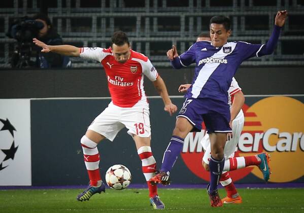 - BRUSSELS, BELGIUM: Arsenal s Santi Cazorla and Anderlecht s Andy Najar fight for the ball during a third group stage game between RSCA Anderlecht and English team Arsenal, in the group D of the UEFA Champions League competition, Wednesday 22 October 2014. VIRGINIExLEFOUR  premiumd 20144946