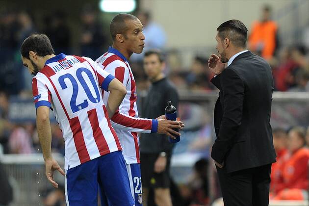 Atletico de Madrid Defender, Juan Francisco Torres Belen - JUANFRAN, number 20 . Atletico de Madrid Defender, Joao Miranda de Souza Filho - MIRANDA, number 23. Atletico de Madrid Coach, Diego Pablo Simeone - SIMEONE. Round 3 of the CHAMPIONS league, soccer match between Atletico de Madrid - Malmo FF at the Vicente Calderon estadium, Madrid - Spain by October 22, 2014. PHOTO: MIguelLopez. 