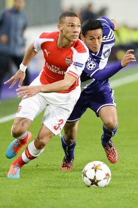 - BRUSSELS, BELGIUM: Arsenal s Kieran Gibbs and Anderlecht s Andy Najar fight for the ball during a third group stage game between RSCA Anderlecht and English team Arsenal, in the group D of the UEFA Champions League competition, Wednesday 22 October 2014. LAURIExDIEFFEMBACQ  premiumd 20145078