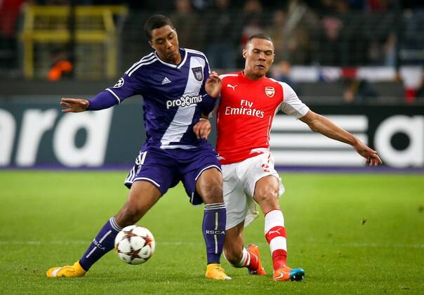 - BRUSSELS, BELGIUM: Anderlecht s Youri Tielemans and Arsenal s Kieran Gibbs fight for the ball during a third group stage game between RSCA Anderlecht and English team Arsenal, in the group D of the UEFA Champions League competition, Wednesday 22 October 2014. VIRGINIExLEFOUR  premiumd 20145082