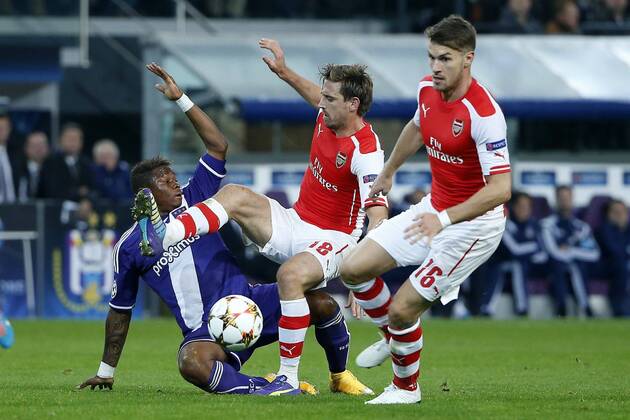 Zoro Cyriac Gohi Bi of RSC Anderlecht and Nacho Monreal of Arsenal FOOTBALL : Anderlecht vs Arsenal - Ligue des Champions - 3e journee - Gr D - 22 10 2014 Photonews Panoramic 