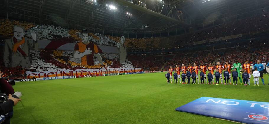 UEFA Champions League Group D match - Galatasaray and Istanbul Fans at Turk Telekom Arena on October 22, 2014 in Istanbul, Turkey. Pictured: Atmosphere. 
