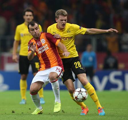 UEFA Champions League Group D match between Galatasaray and Borussia Dortmund at Turk Telekom Arena on October 22, 2014 in Istanbul, Turkey. Score: Galatasaray 0 - Borussio Dortmund 4 Pictured: Goran Pandev of Galatasaray and Matthias Ginter of Borussia Dortmund. 
