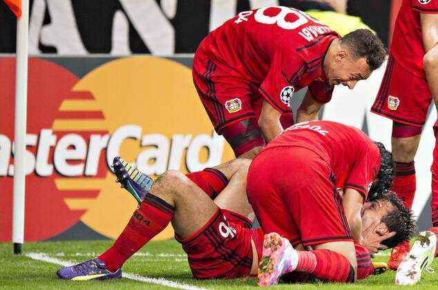 Leverkusen, 22.10.2014, BayArena Torjubel: Karim Bellarabi (Bayer), Heung-Min Son (Bayer), Giulio Donati (Bayer) Bayer Leverkusen - Zenit St. Petersburg mm