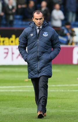 Roberto Martinez manager of Everton - Barclays Premier League - Burnley vs Everton - Turf Moor Stadium - Burnley - England - 26th October 2014 - Picture SimonBellis Sportimage EDITORIAL USE ONLY. No use with unauthorised audio, video, data, fixture lists, club league logos or live services. Online in-match use limited to 120 images, no video emulation. No use in betting, games or single club league player publications.