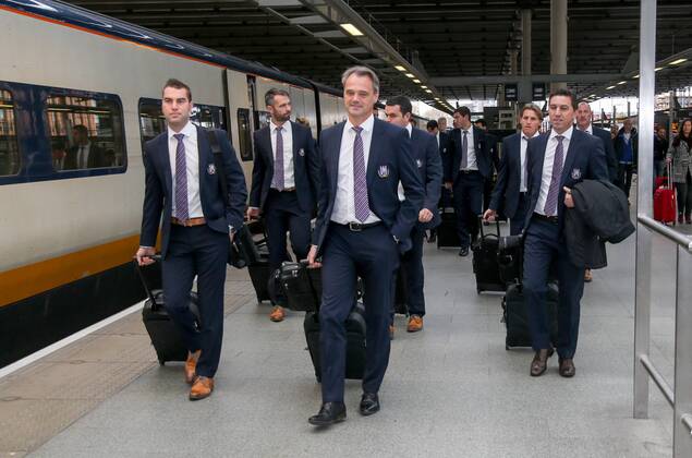 Anderlecht s head coach Besnik Hasi (R) pictured at the arrival of Belgian soccer team RSCA Anderlecht in London St Pancras station, England, Monday 03 November 2014. VIRGINIExLEFOUR  premiumd 34572