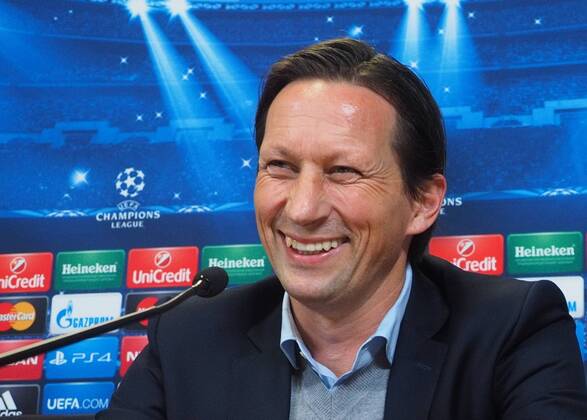 ST. PETERSBURG, RUSSIA. NOVEMBER 3, 2014. Bayer Leverkusen s head coach Roger Schmidt smiles during a press conference  premiumd RE153C8A