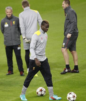 FC Liverpool training session in Madrid at Bernabeu stadium. In this picture, Mario Balotelli. xANGELxRIVEROx 