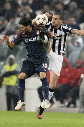 Juventus Turin - Olympiakos Piräus Alejandro Dominguez-Leonardo Bonucci 