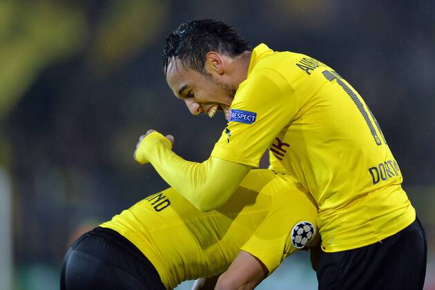 Borussia Dortmund vs. Galatasaray Istanbul --- Fussball --- Champions League --- 04.11.2014 Ciro Immobile (Dortmund), links, und Pierre-Emerick, Pierre Emerick Aubameyang (Dortmund), Torjubel nach dem 3:1, Freude, Mimik, Gestik, halbe Figur