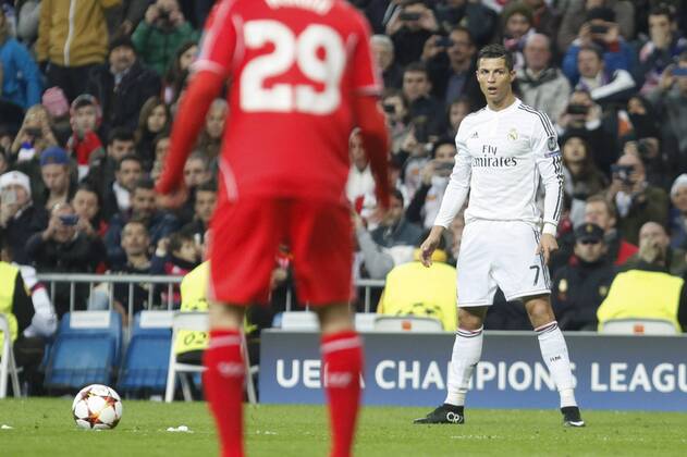 Real Madrid s Cristiano Ronaldo during Champions League soccer match between Real Madrid and Liverpool at Santiago Bernabeu stadium in Madrid, Spain. November 04, 2014.  (20190897)