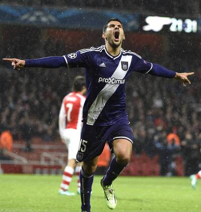 Aktuell Fussball, Champions League, FC Arsenal - RSC Anderlecht Alexandar Mitrovic of RSC Anderlecht Joie RSC Anderlecht FOOTBALL : Arsenal vs Anderlecht - Ligue des Champions - 04 11 2014 PhotoNews Panoramic 