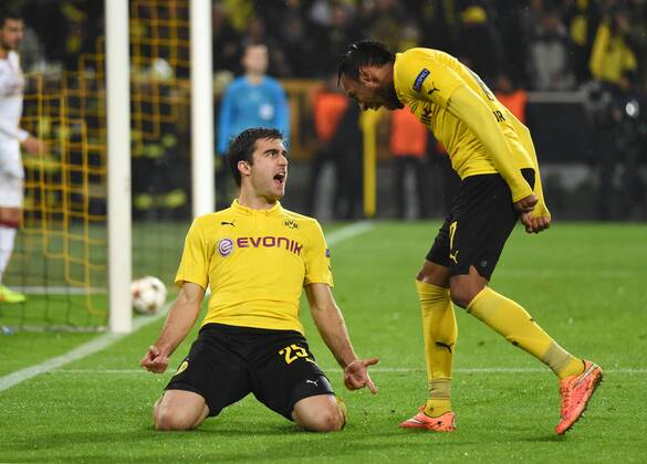 04.11.2014, Fussball, Saison 2014 15, UEFA Champions League, Vorrunde, Borussia Dortmund - Galatasaray Istanbul 4-1 Jubel Sokratis (Borussia Dortmund), li., und Pierre-Emerick Aubameyang, Pierre Emerick Aubameyang (Borussia Dortmund)