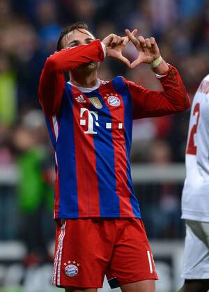 FUSSBALL CHAMPIONS LEAGUE SAISON 2014 2015 Vorrunde FC Bayern Muenchen - AS Rom 05.11.2014 Torjubel nach dem 2:0; Mario Goetze (FC Bayern Muenchen) 