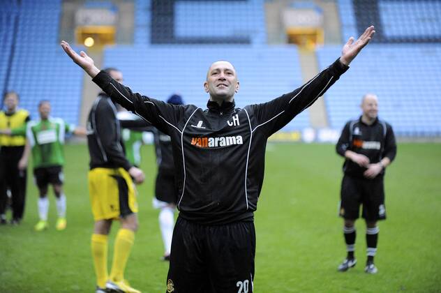 09.11.2014. Coventry, England. FA Cup 1st Round. Coventry City versus Worcester City. Worcester manager, Carl Heeley salutes the fans after their 2-1 victory over Coventry xStevexCookx  ActionPlus20149629