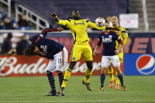 November 9, 2014: Columbus Crew s Tony Tchani (6) gets the ball and the chin of New England Revolution s Jermaine Jones (13). The New England Revolution defeated the Columbus Crew 3-1 in the second leg of the Major League Soccer Eastern Conference Semi-Finals at Gillette Stadium in Foxborough, Massachusetts. The Revolution win on aggregate goals 7-3 to advance to the Eastern Conference Finals. SOCCER: NOV 09 MLS Fussball Herren USA - Eastern Conference Semifinal - Crew SC at Revolution Icon20149881 EDITORIAL USE ONLY