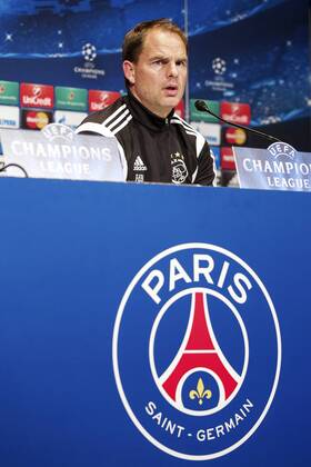coach Frank de Boer of Ajax during a press conference of Ajax Amsterdam prior to the UEFA Champions League group F match between Paris Saint-Germain and Ajax on November 24, 2014 at the Parc de Princes stadium in Paris, France. Press conference Ajax in Paris UEFA Champions League Group F 2014 2015 xVIxxIVx 3298868