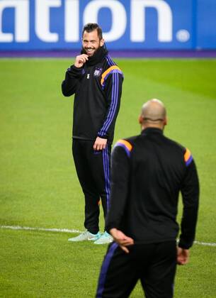 - BRUSSELS, BELGIUM: Anderlecht s Steven Defour and Anderlecht s Anthony Vanden Borre pictured during a training session of Belgian soccer team RSCA Anderlecht, in Brussels, Tuesday 25 November 2014. Tomorrow Anderlecht is playing against Turkish team Galatasaray on day 5 of the group stage of the UEFA Champions League competition, in group D. VIRGINIExLEFOUR  x04508891x
