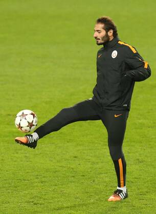 - BRUSSELS, BELGIUM: Galatasaray s Hamit Altintop pictured during a training session of Turkish soccer team Galatasaray, in Brussels, Tuesday 25 November 2014. Tomorrow Galatasaray is playing against Belgian team RSCA Anderlecht on day 5 of the group stage of the UEFA Champions League competition, in group D. VIRGINIExLEFOUR  x04508953x