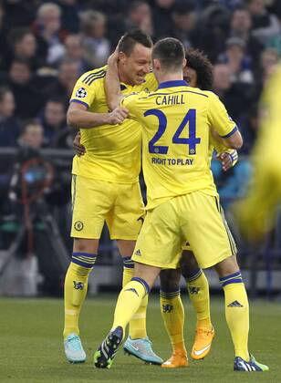 Londons John Terry (L) celebrates scoring the 1:0 with Londons Gary Cahill during the Championsleague match between FC Schalke 04 and Chelsea London, Veltins Arena in Gelsenkirchen on November 25., 2014. FC Schalke 04 vs. Chelsea London in der Champions League der Saison 2014 2015 am 25. November 2014.
