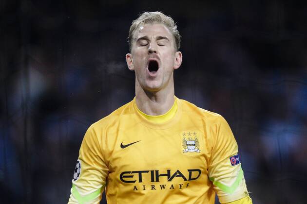 25.11.2014. Manchester, England. Champions League Group Stage. Manchester City versus Bayern Munich. Manchester City s Joe Hart reacts to letting in his side s second goal xCraigxMercerx  ActionPlus11579139