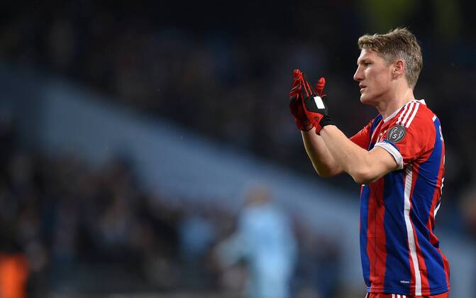 FUSSBALL CHAMPIONS LEAGUE SAISON 2014 2015 VORRUNDE Manchester City - FC Bayern Muenchen 25.11.2014 Bastian Schweinsteiger (FC Bayern Muenchen) ist nach dem Abpfiff enttaeuscht 