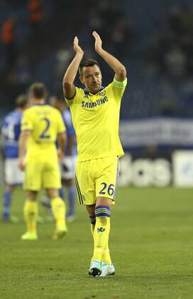 Foto : John Terry (Chelsea) grüsst die Fans nach dem Schlusspfiff Fussball Champions League am Di. 25.11.2014 Spieltag 5 Schalke 04 - Chelsea London 0 - 5