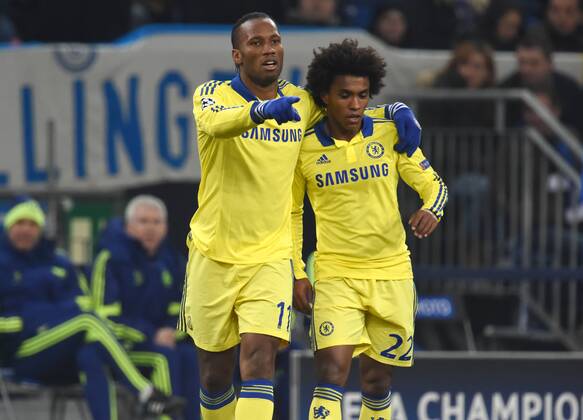 25.11.2014, Fussball, Saison 2014 15, UEFA Champions League, Vorrunde, FC Schalke 04 - FC Chelsea Jubel Didier Drogba (FC Chelsea), li., und Willian (FC Chelsea)