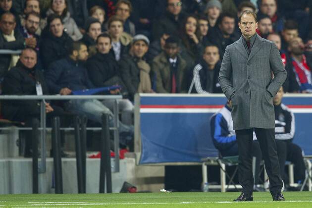 coach Frank de Boer of Ajax during the UEFA Champions League group F match between Paris Saint-Germain and Ajax Amsterdam on November 24, 2014 at the Parc de Princes stadium in Paris, France. Paris Saint-Germain v Ajax Amsterdam UEFA Champions League Group F 2014 2015 xVIxxIVx 3301525