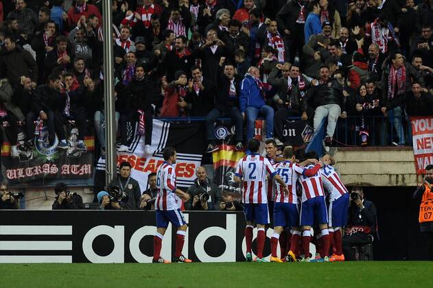 Aktuell Fussball, Champions League, Atletico Madrid - Atletico de Madrid Midfielder, Raul Garcia Escudero - RAUL GARCIA, number 8 celebrates after scoring a goal (1,0). Round 5 of the CHAMPIONS league soccer match between Atletico de Madrid - at the Vicente Calderon estadium Madrid - Spain by November 26 2014. 