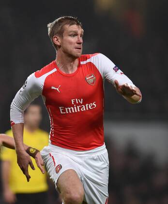 FUSSBALL CHAMPIONS LEAGUE SAISON 2014 2015 VORRUNDE Arsenal London - Borussia Dortmund 26.11.2014 Per Mertesacker (Arsenal) 