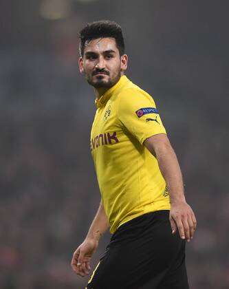 FUSSBALL CHAMPIONS LEAGUE SAISON 2014 2015 VORRUNDE Arsenal London - Borussia Dortmund 26.11.2014 Ilkay Gündogan (Borussia Dortmund) 